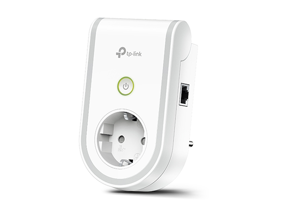 AC750 Wi-Fi Range Extender with Smart Plug 1