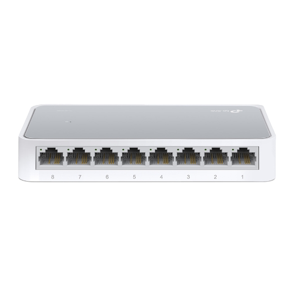 Switch 8-port-uri 10/100Mbps desktop 1