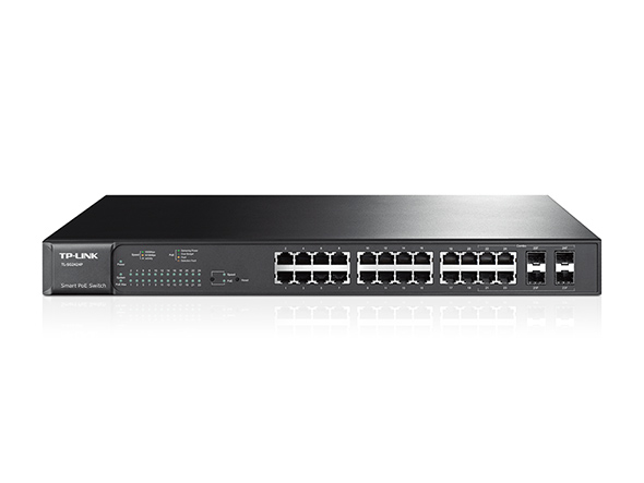 Switch 24 ports Gigabit smart PoE avec 4 emplacements combinés SFP 1