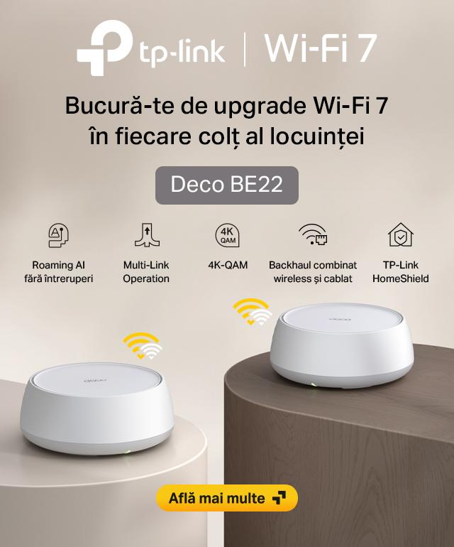 Două unități Deco BE22 aflate pe două standuri cu aspect de mobilier de lemn, cu textele în partea stângă și cu un fundal bej simplu