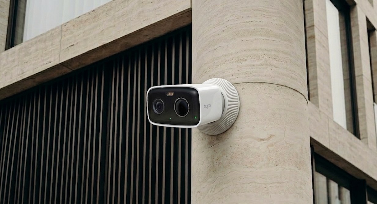 Panduan Lengkap CCTV Tanpa Kabel Listrik: Cek Cara Kerja, Fakta Lapangan, dan Pilihan Terbaiknya!