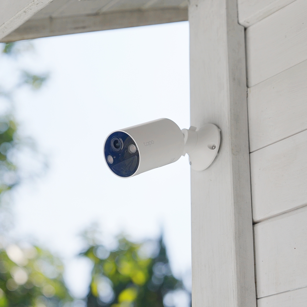 TP-Link представляє нову камеру Tapo C410 — повністю бездротове 2K відеоспостереження з кольоровим нічним баченням та автономністю до 180 днів