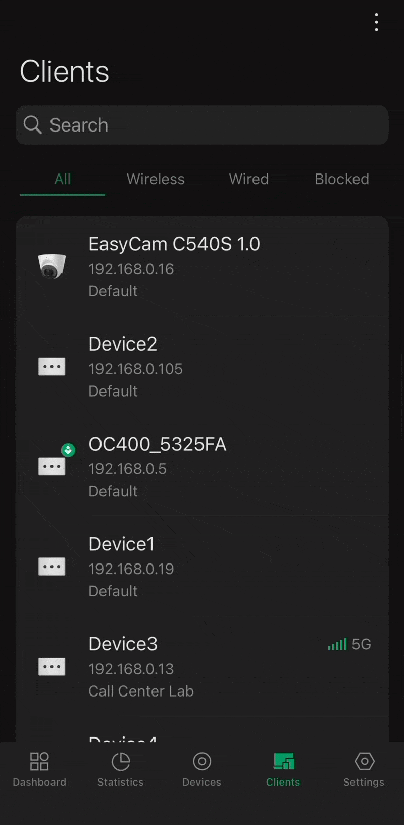 Showcasing the client list display in the Omada App v5.