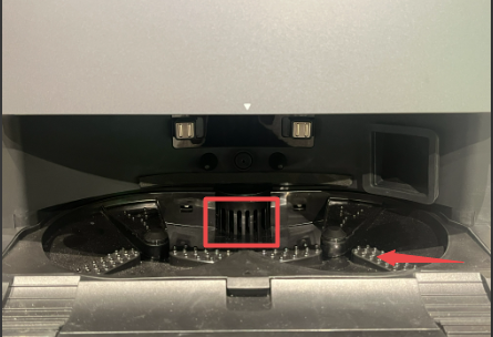 Cleaning tray on the dock.