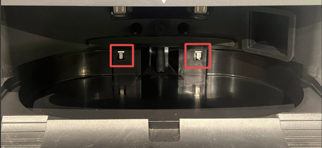 Cleaning tray on the dock.
