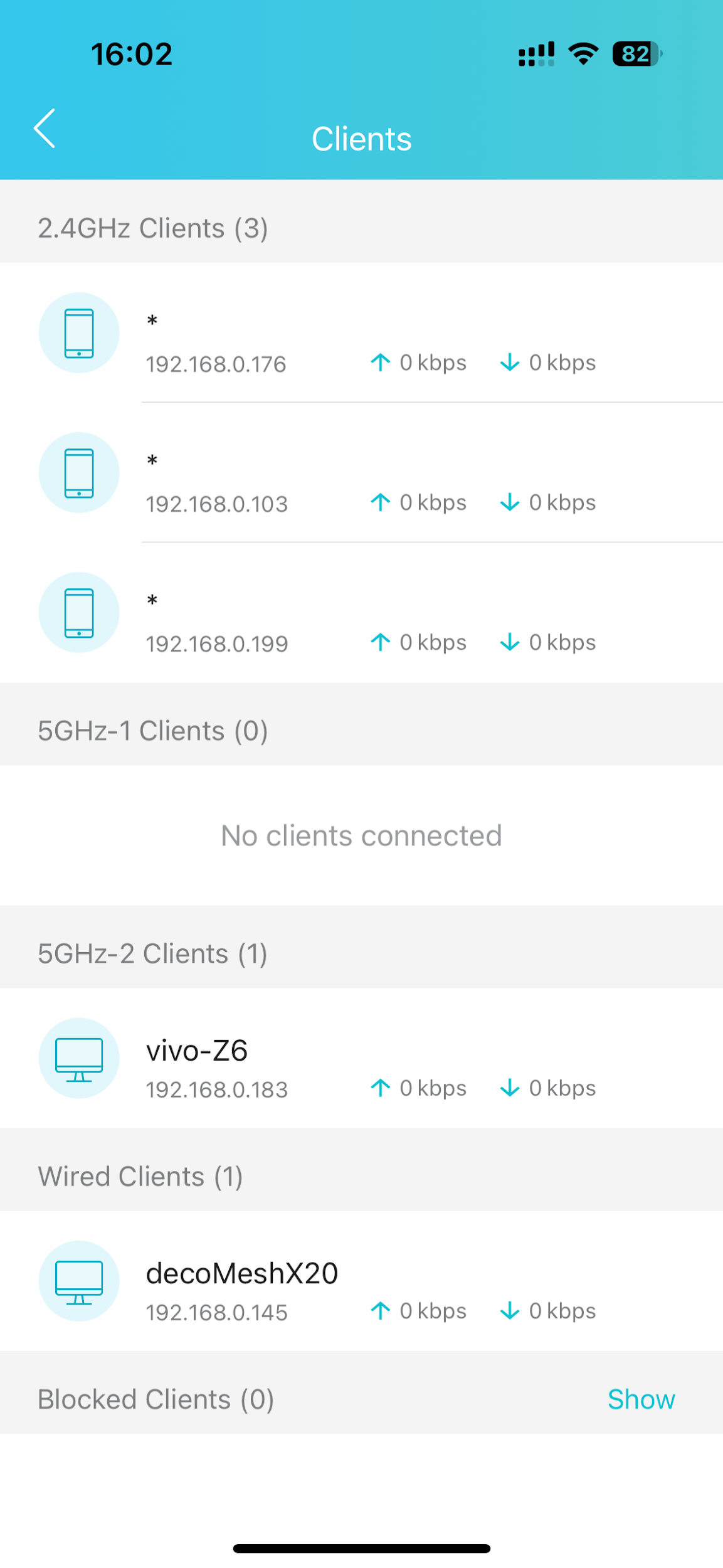 Screenshots showing the Clients list with multiple connected devices.