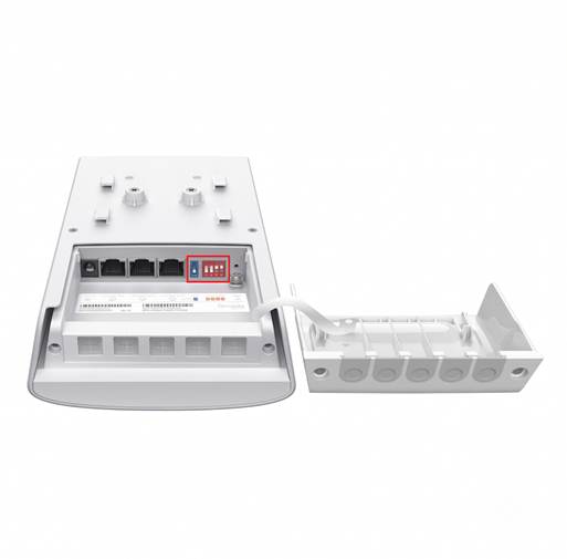 Pairing DIP Switch code set to 1100 and Role Switch set to “Client” on Flex Bridge 5.