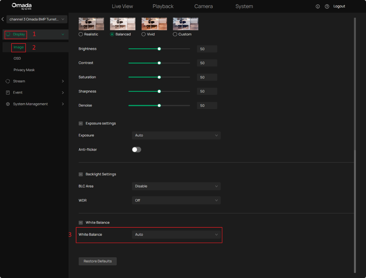 White balance set to Auto.