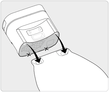 Dock's two front feet aligned with the pad of Tapo RV30 Max Plus Gen2.