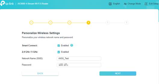 ALT-Text: Screenshot des Bildschirms „Drahtlose Einstellungen personalisieren“ mit aktiviertem Smart Connect sowie Feldern für Netzwerkname und Passwort.