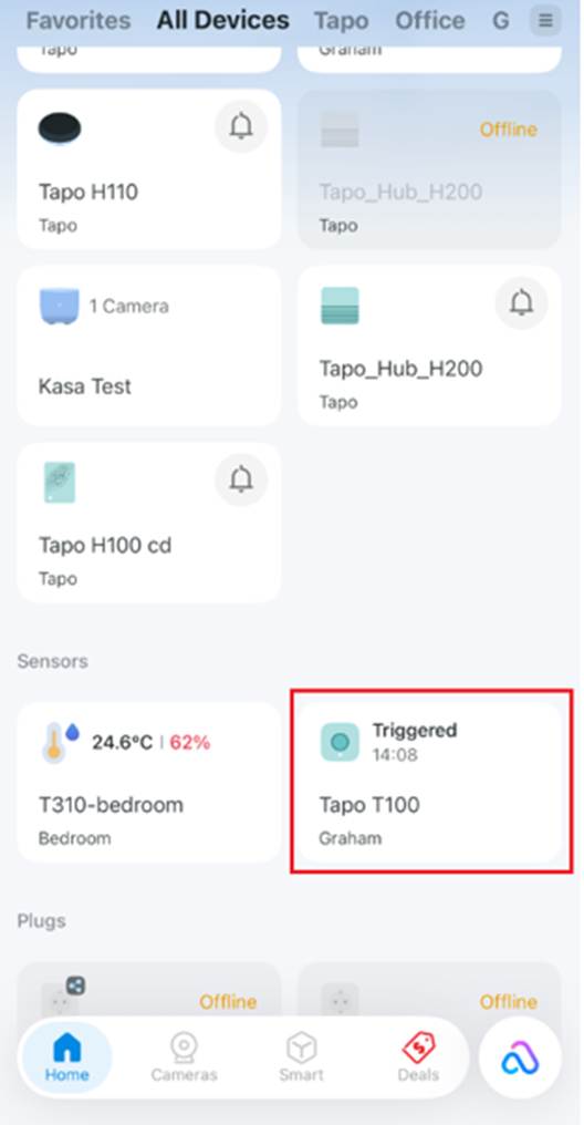 ALT-Text: Tippen Sie auf der Tapo-Startseite auf die Gerätekarte des Tapo-Tasters oder Tapo-Sensors.