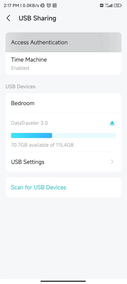 ALT-Text: Seite USB-Freigabe mit hervorgehobener Zugriffsauthentifizierung, DataTraveler 3.0 mit 70,7 GB freiem Speicher und Option zur Suche nach USB-Geräten.