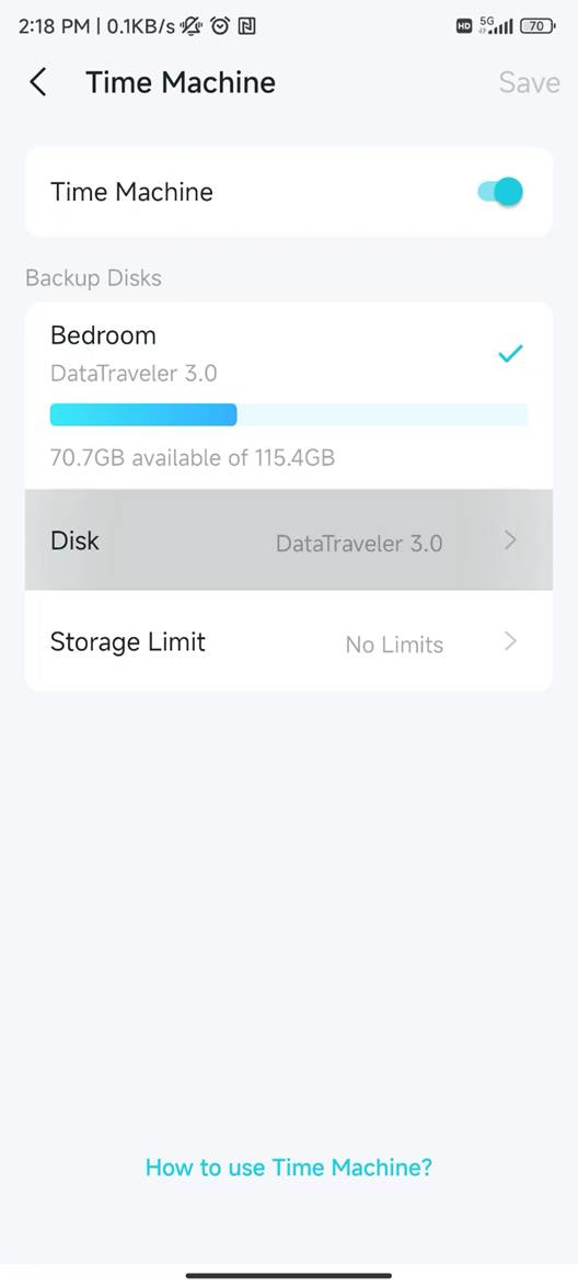 ALT-Text: Time-Machine-Einstellungen mit aktiviertem Schalter, ausgewähltem Bedroom DataTraveler 3.0, hervorgehobener Disk-Option und unbegrenztem Speicherlimit.