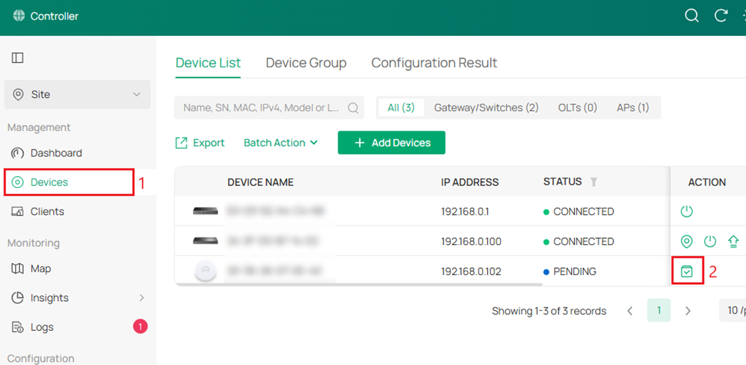 Displays a network status page listing two connected devices and an EAP with pending status.