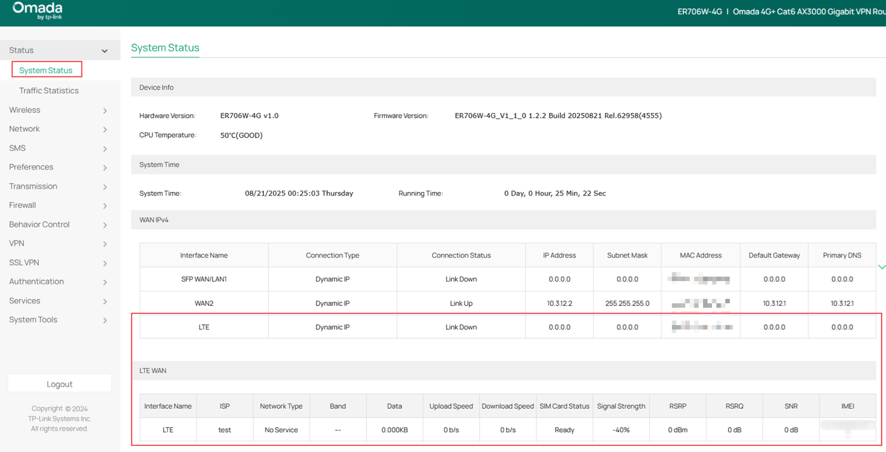 the System Status page displaying the LTE WAN port status.