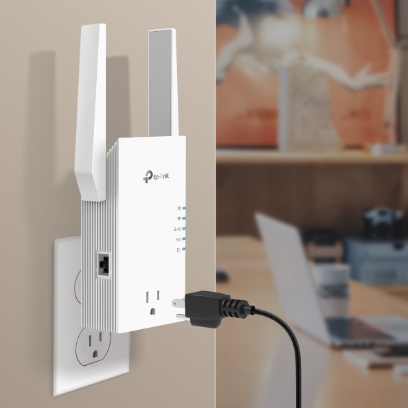 AX3000 Wi-Fi 6 Range Extender with AC Passthrough 12