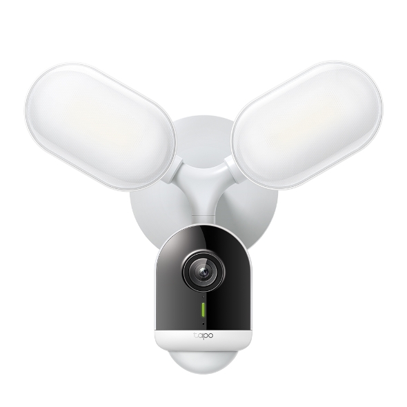 Smart Floodlight Camera 1